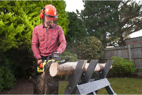 RYOBI 1800W 35cm elektromos láncfűrész, 15 m/sec. sebesség, RCS1835B