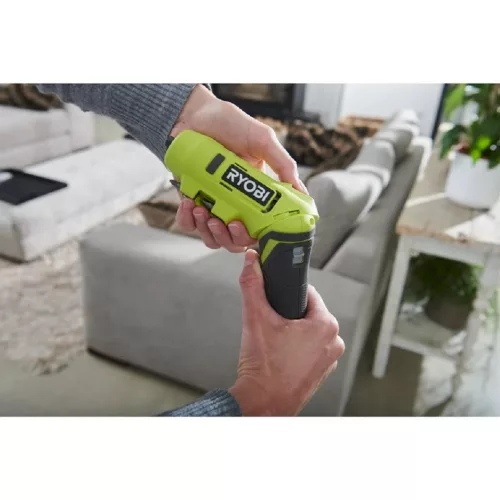 RYOBI 4V revolvertáras csavarozó, 2.0 Ah akkumulátorral, USB-C RSDP4-120G