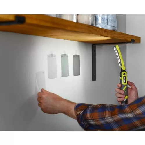 RYOBI ellenőrző lámpa szett 2.0Ah akku+ USB-C töltőkábel RLI4-120G