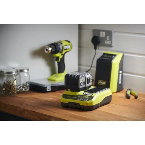 RYOBI 18V RAPID töltő – RC18180 (8,0 A/óra gyorstöltés)