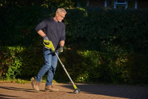 Ryobi 18V 2.0Ah akkumulátoros fugatisztító szett (akku+töltő) RY18PCC-120