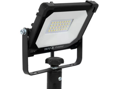 YATO 2 × 1900 lm Elektromos dupla lapos LED reflektor állvánnyal – 2 × 20W, IP65, kültéri munkához